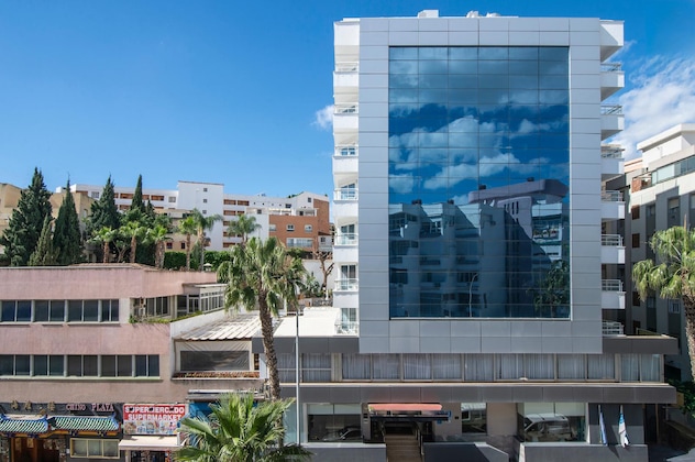 Gallery - Hotel Costa Málaga by Pierre Vacances