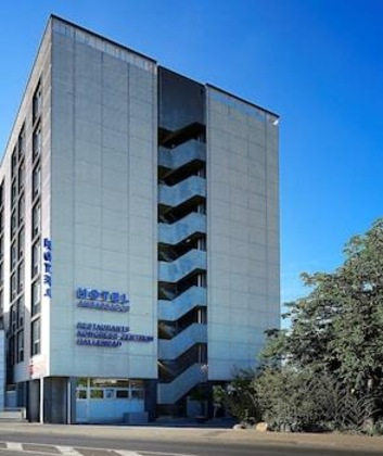 Gallery - Hotel Ambassador