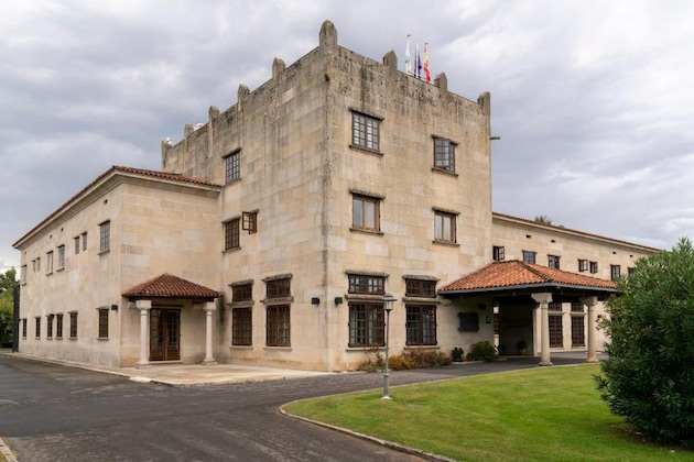 Gallery - Parador De Verin