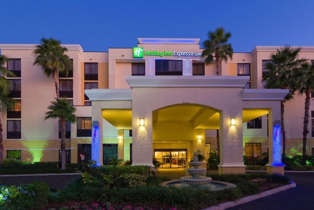 Gallery - Holiday Inn Express and Suites Kendall East Miami