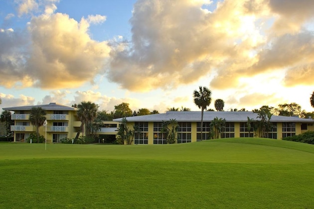 Gallery - Miami Lakes Hotel And Golf