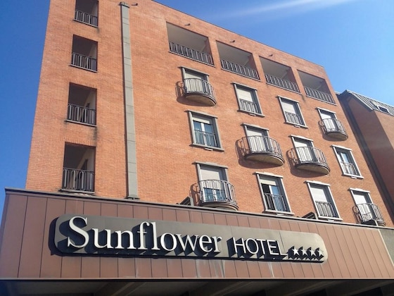 Gallery - Hotel Sunflower