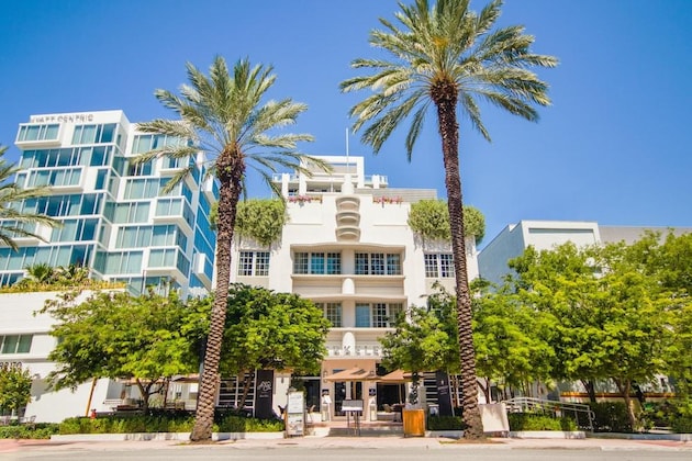 Gallery - Berkeley Shore Hotel