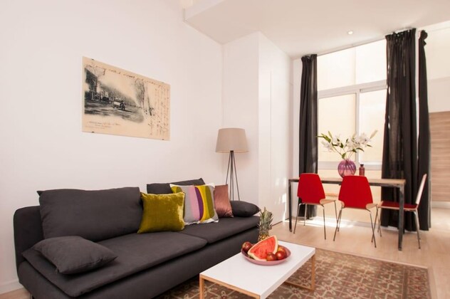 Gallery - Short Stay Group Gracia Serviced Apartments
