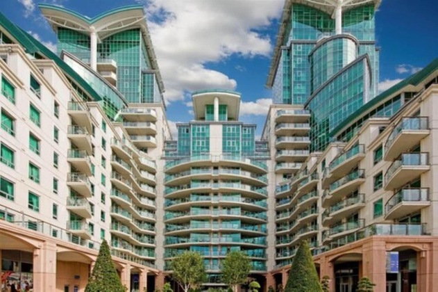 Gallery - Sublime St. George Wharf Apt. In Vauxhall