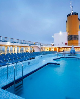 Imagem Costa Victoria 43