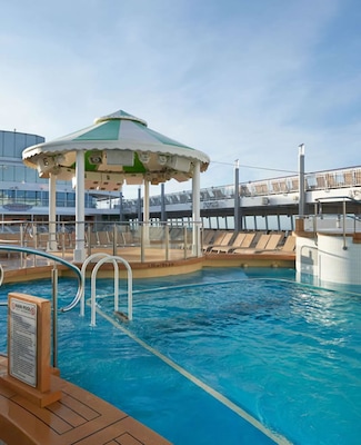 Imagem Norwegian Jade 6