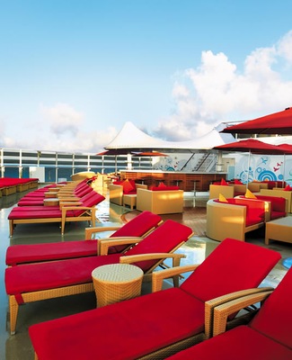Posh Beach Club Bar