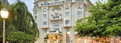 Hotel Carlton