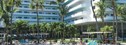 Hotel Riu Plaza Miami Beach