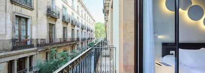 H10 Port Vell