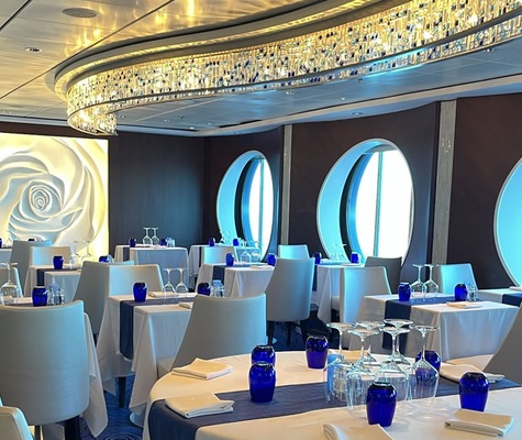 Imagem Celebrity Infinity 15