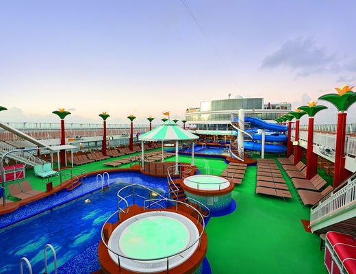 Tahitian pool deck