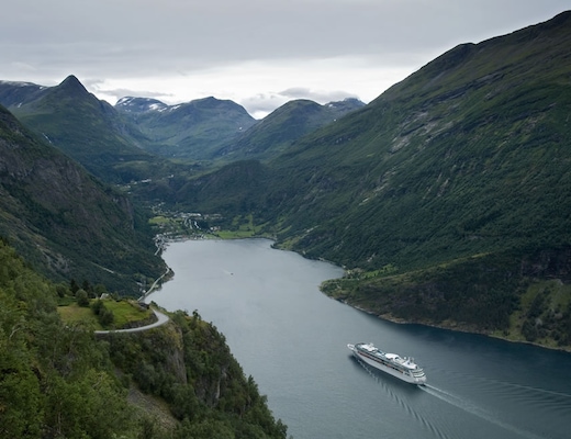 Imagem Vision of the Seas 15