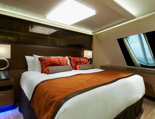 Imagem Celebrity Reflection 22