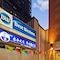 Best Western Queens Court Hotel - map
