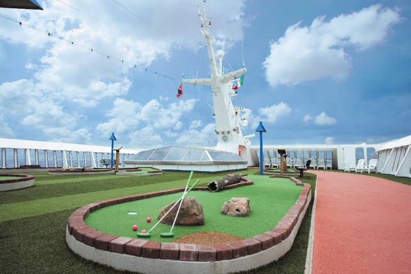 Imagem Carnival Sensation 16