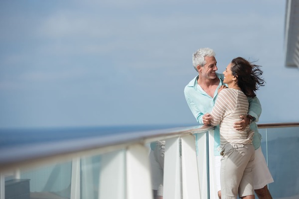 Imagem Celebrity Reflection 21