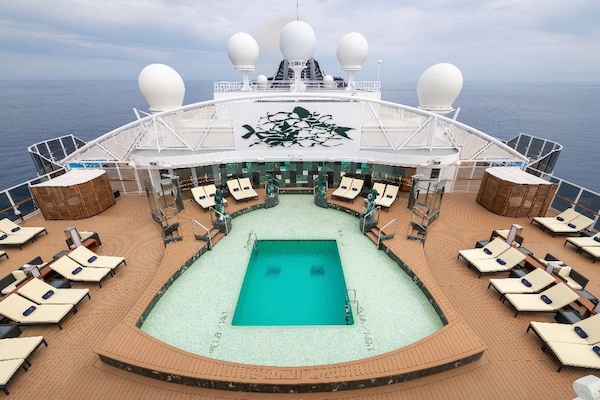 Piscina MSC Yacht Club