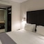 Lozenge Hotel